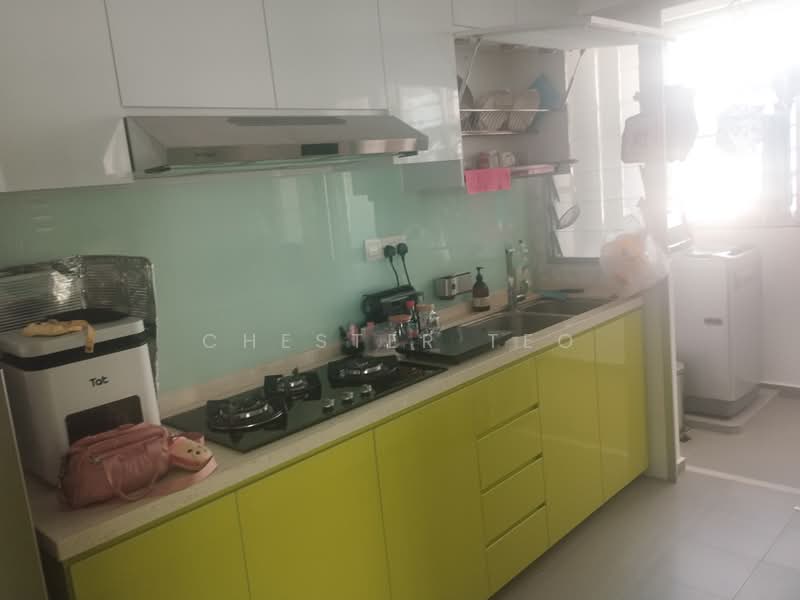 561A Jurong West Street 42, 561A Jurong West Street 42, 3 Bedrooms, 1,001 sqft, HDB Flat For Sale, by Chester Teo, 500130779 - Kitchen - PropertyGuru.com.sg