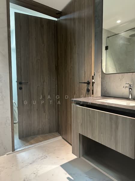 Sceneca Residence, Tanah Merah Kechil Link, 2 Bedrooms, 753 sqft, Condominium For Rent, by Jagdish Gupta (JAG), 500130787 - Bathroom - PropertyGuru.com.sg