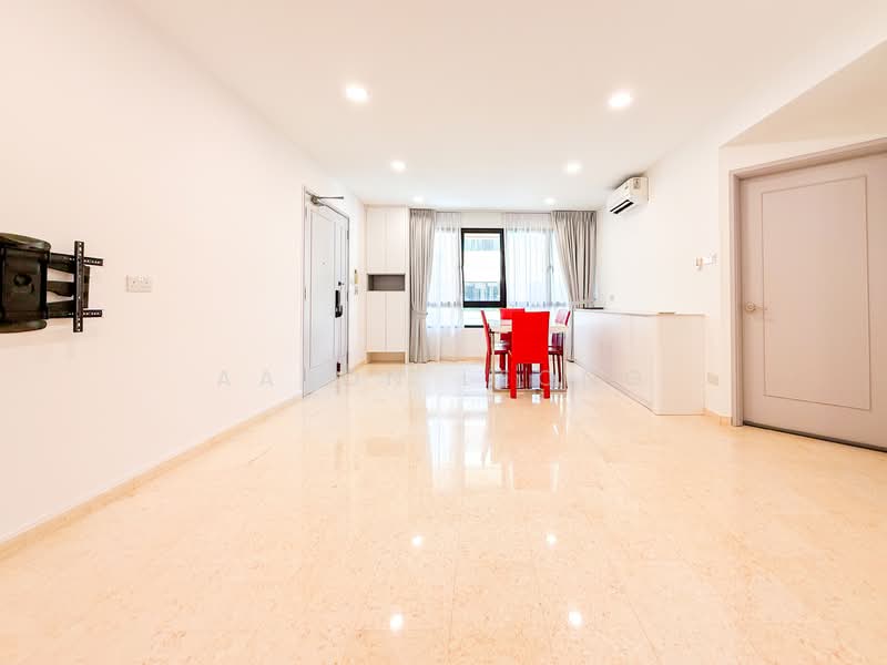 Rare 1km to Tao Nan, Freehold and Tastefully Renovated Home, , 3 Bedrooms, 1,216 sqft, Apartment For Sale, by Aaron Leong, 500130789 - Dining Room - PropertyGuru.com.sg