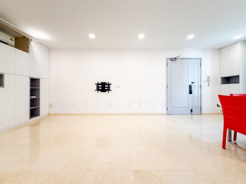 Rare 1km to Tao Nan, Freehold and Tastefully Renovated Home, , 3 Bedrooms, 1,216 sqft, Apartment For Sale, by Aaron Leong, 500130789 - Living Room - PropertyGuru.com.sg