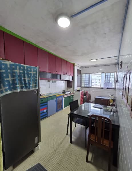 606 Bedok Reservoir Road, 606 Bedok Reservoir Road, 2 Bedrooms, 720 sqft, HDB Flat For Sale, by Ong Kong Joo, 500130800 - Kitchen - PropertyGuru.com.sg