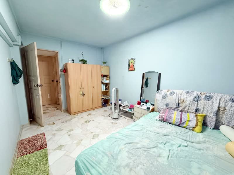 122 Teck Whye Lane, 122 Teck Whye Lane, 3 Bedrooms, 1,302 sqft, HDB Flat For Sale, by Aloysius Thomas Tan, 500130805 - Bedroom - PropertyGuru.com.sg
