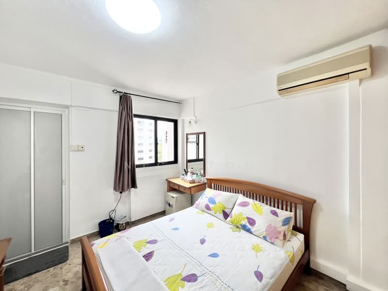 351 Clementi Avenue 2, 351 Clementi Avenue 2, 2 Bedrooms, 883 sqft, HDB Flat For Sale, by Nick Toh, 500130810 - PropertyGuru.com.sg