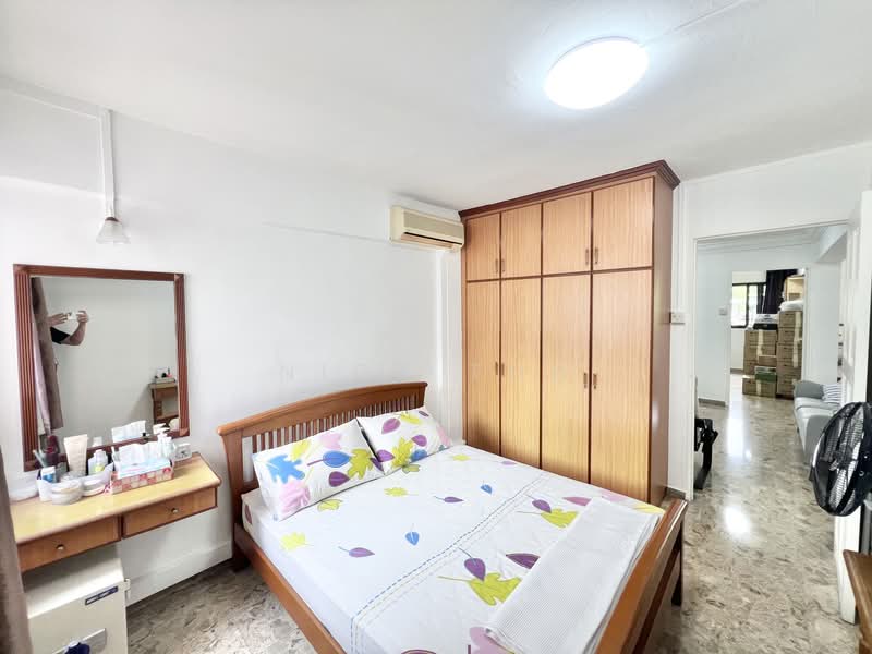 351 Clementi Avenue 2, 351 Clementi Avenue 2, 2 Bedrooms, 883 sqft, HDB Flat For Sale, by Nick Toh, 500130810 - PropertyGuru.com.sg