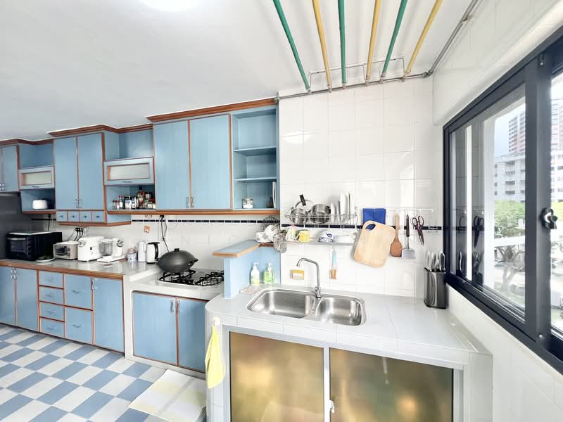 351 Clementi Avenue 2, 351 Clementi Avenue 2, 2 Bedrooms, 883 sqft, HDB Flat For Sale, by Nick Toh, 500130810 - PropertyGuru.com.sg