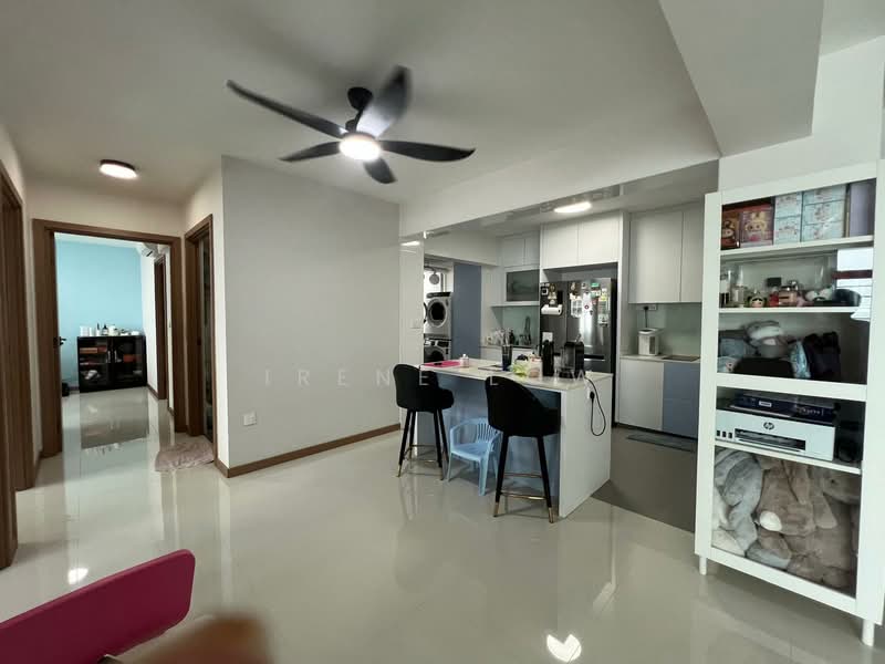 422B Northshore Dr, 422B Northshore Dr, 3 Bedrooms, 1,001 sqft, HDB Flat For Sale, by Irene Low, 500130812 - Kitchen - PropertyGuru.com.sg