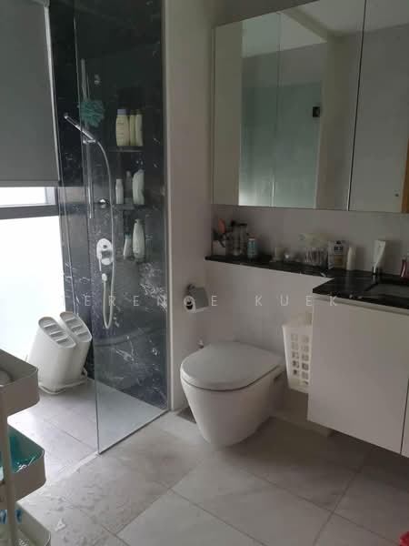 The Scala @ Lorong Chuan, 120 Serangoon Avenue 3, 3 Bedrooms, 1,033 sqft, Condominium For Sale, by Terence Kuek, 500130833 - Bathroom - PropertyGuru.com.sg