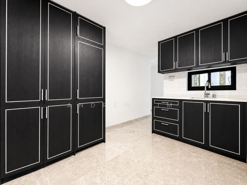 Mayfair Modern, 2 Rifle Range Road, 2 Bedrooms, 721 sqft, Condominium For Rent, by Andrew Lim, 500130859 - Kitchen - PropertyGuru.com.sg