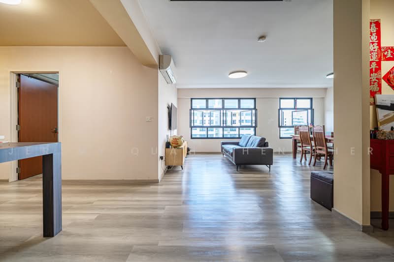 606A Tampines Street 61, 606A Tampines Street 61, 3 Bedrooms, 1,206 sqft, HDB Flat For Sale, by Jeremy Quah Chen Cher, 500130863 - Living Room - PropertyGuru.com.sg