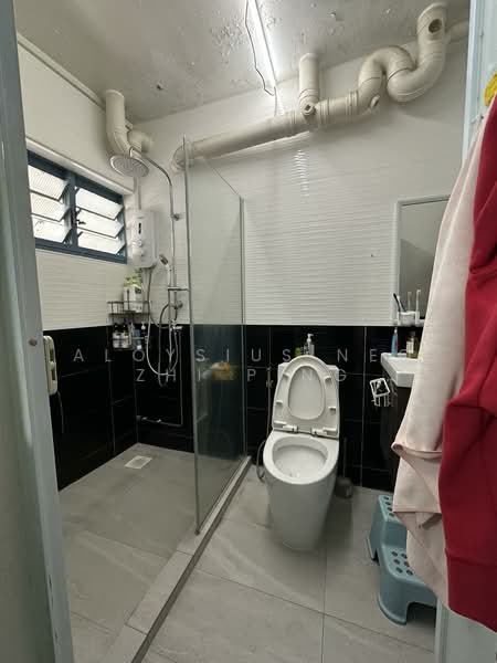 468B Admiralty Drive, 468B Admiralty Drive, 3 Bedrooms, 1,270 sqft, HDB Flat For Sale, by Aloysius Neo Zhi Ping, 500130876 - Bathroom - PropertyGuru.com.sg