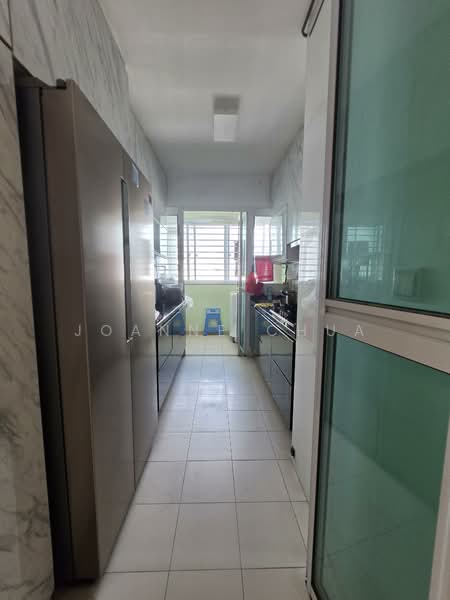 256D Sumang Walk, 256D Sumang Walk, 2 Bedrooms, 731 sqft, HDB Flat For Sale, by Joanne Chua, 500130885 - Kitchen - PropertyGuru.com.sg