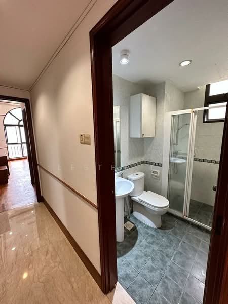 Seletaris, 501 Sembawang Road, 4 Bedrooms, 1,658 sqft, Condominium For Sale, by Lester T., 500130886 - Bathroom - PropertyGuru.com.sg