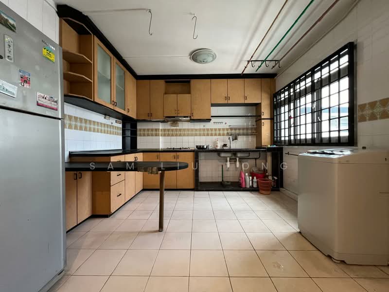 496C Tampines Street 43, 496C Tampines Street 43, 3 Bedrooms, 1,152 sqft, HDB Flat For Sale, by Sam Liu Tong, 500130890 - Kitchen - PropertyGuru.com.sg