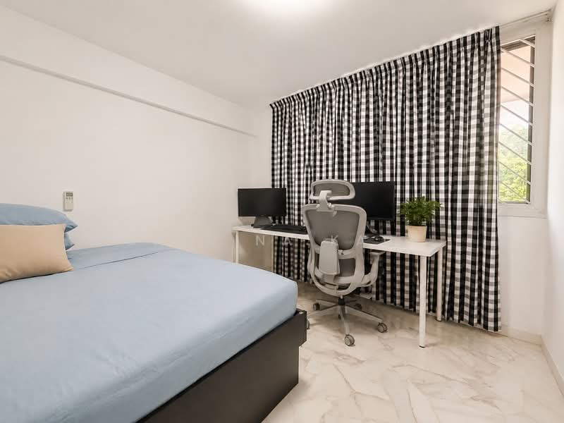 315 Bukit Batok Street 32, 315 Bukit Batok Street 32, 3 Bedrooms, 1,109 sqft, HDB Flat For Sale, by Bhavina Kaur, 500130895 - Bedroom - PropertyGuru.com.sg