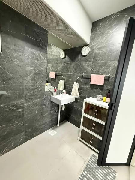 424C Yishun Avenue 11, 424C Yishun Avenue 11, 3 Bedrooms, 99,028 sqft, HDB Flat For Sale, by Rusydi Yusoff, 500130905 - Bathroom - PropertyGuru.com.sg