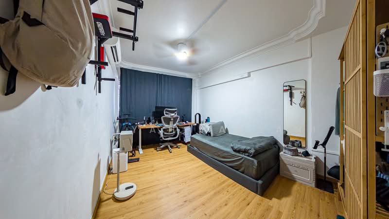 126 Tampines Street 11, 126 Tampines Street 11, 4 Bedrooms, 1,421 sqft, HDB Flat For Sale, by Nadiyah Kamsani, 500130910 - Common room 1 - PropertyGuru.com.sg