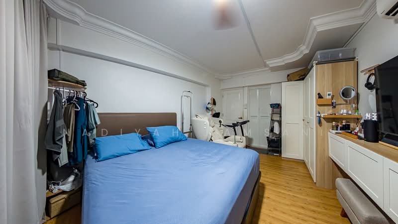 126 Tampines Street 11, 126 Tampines Street 11, 4 Bedrooms, 1,421 sqft, HDB Flat For Sale, by Nadiyah Kamsani, 500130910 - Masterbedroom - PropertyGuru.com.sg