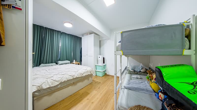 126 Tampines Street 11, 126 Tampines Street 11, 4 Bedrooms, 1,421 sqft, HDB Flat For Sale, by Nadiyah Kamsani, 500130910 - Common room 3 - PropertyGuru.com.sg