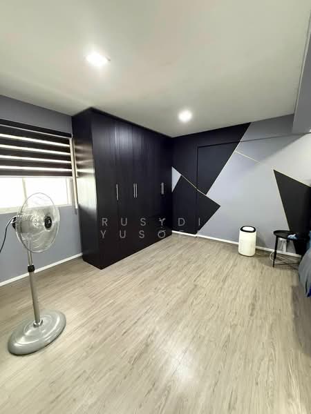 203 Yishun Street 21, 203 Yishun Street 21, 3 Bedrooms, 1,033 sqft, HDB Flat For Sale, by Rusydi Yusoff, 500130917 - Bedroom - PropertyGuru.com.sg