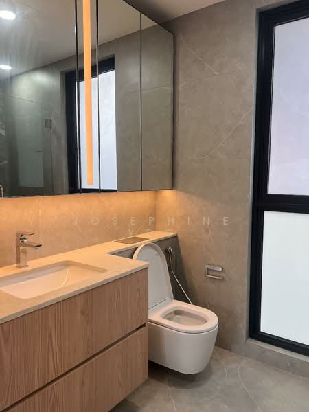 Peak Residence, 337 Thomson Road, 1 Bedroom, 560 sqft, Condominium For Sale, by Josephine Yeo, 500130928 - Bathroom - PropertyGuru.com.sg