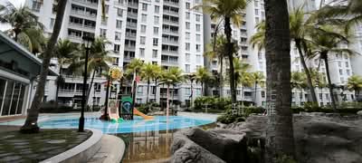 For Sale - CHEAP 3+1 Bedroom Only 4 Minutes Walk to MRT