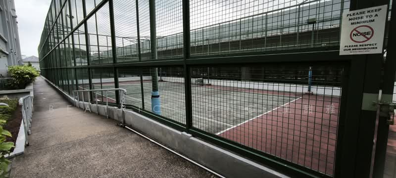 CHEAP 3+1 Bedroom Only 4 Minutes Walk to MRT, , 3 Bedrooms, 1,162 sqft, Condominium For Sale, by Beatrice Ong 王甜雅, 500130933 - Exterior - PropertyGuru.com.sg
