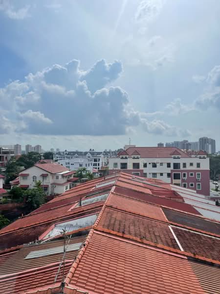 Siglap V, 2 First Street, Room Rental, 410 sqft, Condominium For Rent, by Elvis Loo, 500130941 - Exterior - PropertyGuru.com.sg