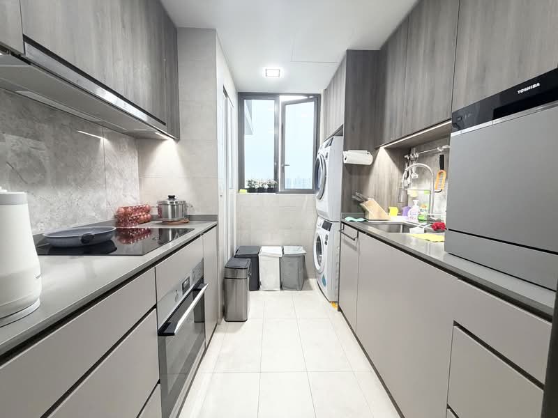 Clavon, 6 Clementi Avenue 1, 3 Bedrooms, 1,130 sqft, Condominium For Sale, by April Liu, 500130949 - Kitchen - PropertyGuru.com.sg