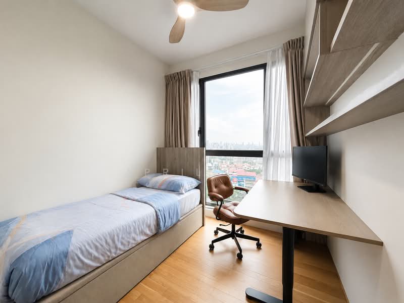 Clavon, 6 Clementi Avenue 1, 3 Bedrooms, 1,130 sqft, Condominium For Sale, by April Liu, 500130949 - Bedroom 2 - PropertyGuru.com.sg