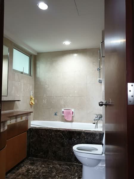 The Gardens at Bishan, 1 Sin Min Walk, 2 Bedrooms, 883 sqft, Condominium For Rent, by Andria (Tanuwijaya), 500130966 - Bathroom - PropertyGuru.com.sg