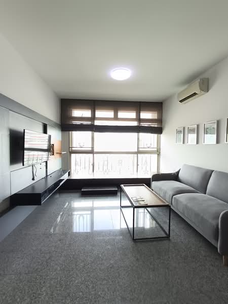 The Gardens at Bishan, 1 Sin Min Walk, Ang Mo Kio / Bishan / Thomson, 2 Bedrooms, 883 sqft, Condominium For Rent, by Andria (Tanuwijaya), 500130966 - Living Room - PropertyGuru.com.sg