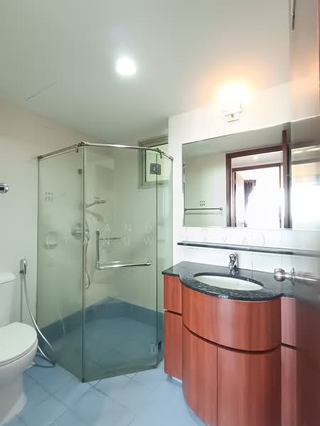 The Gardens at Bishan, 1 Sin Min Walk, Ang Mo Kio / Bishan / Thomson, 2 Bedrooms, 883 sqft, Condominium For Rent, by Andria (Tanuwijaya), 500130966 - Bathroom - PropertyGuru.com.sg