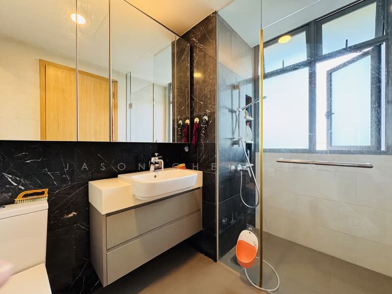 The Glades, 20 Bedok Rise, 3 Bedrooms, 840 sqft, Condominium For Rent, by Jason Chen 陈野文, 500130969 - Bathroom - PropertyGuru.com.sg