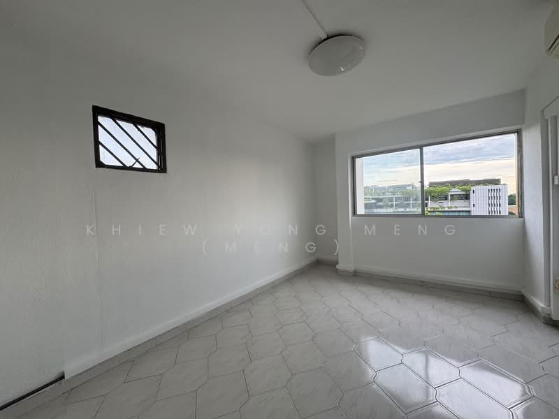 810 Yishun Ring Road, 810 Yishun Ring Road, 3 Bedrooms, 1,302 sqft, HDB Flat For Sale, by Khiew Yong Meng (Meng), 500130978 - PropertyGuru.com.sg