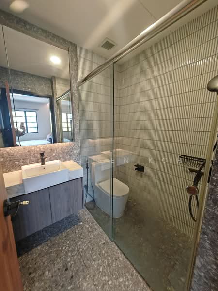 462 Serangoon Road, 462 Serangoon road, Studio, 200 sqft, Shophouse For Rent, by Charleen Koh, 500130983 - Bathroom - PropertyGuru.com.sg