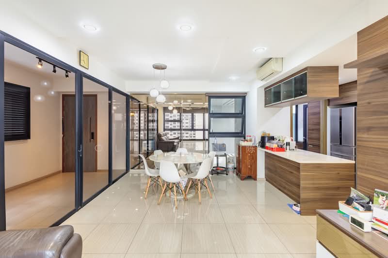 Lush Acres, Sengkang West Way/Fernvale, 4 Bedrooms, 1,367 sqft, Executive Condominium For Sale, by Jolie Tan 陈韵如, 500131001 - Dining Room - PropertyGuru.com.sg