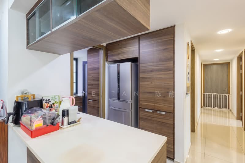 Lush Acres, Sengkang West Way/Fernvale, 4 Bedrooms, 1,367 sqft, Executive Condominium For Sale, by Jolie Tan 陈韵如, 500131001 - Kitchen - PropertyGuru.com.sg