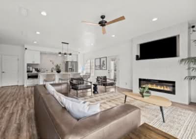 For Rent - Co-living! 2 addresses up to 16 pax! Prime district 15!