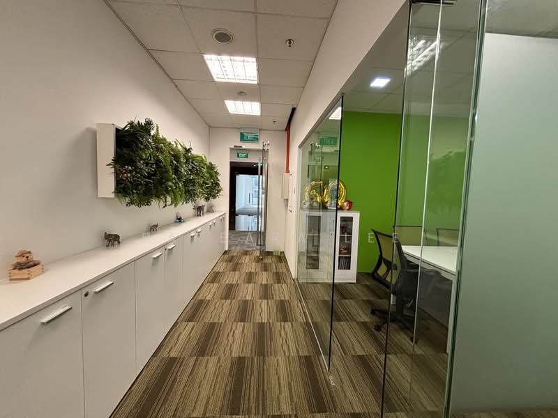 Orchard Road | Somerset MRT | Fitted Office, , 936 sqft, Office For Rent, by Barbara Lee, 500131026 - Corridor - CommercialGuru.com.sg
