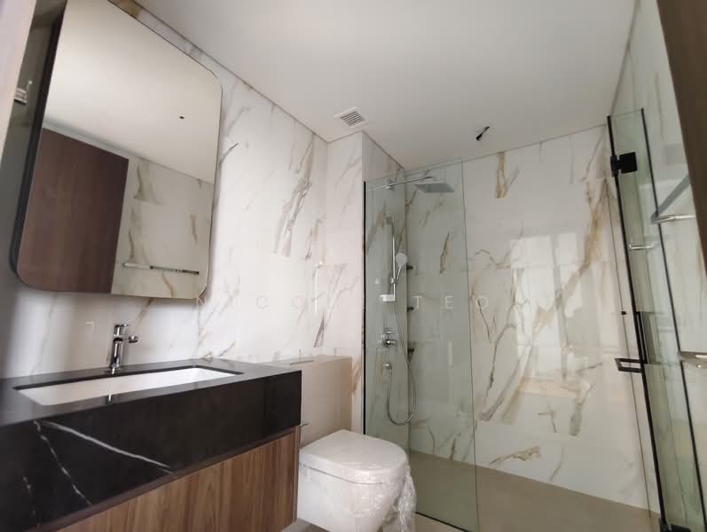 Move in before completion D15 freehold, , 4 Bedrooms, 2,164 sqft, Apartment For Sale, by Nicole Teo, 500131034 - Bathroom - PropertyGuru.com.sg
