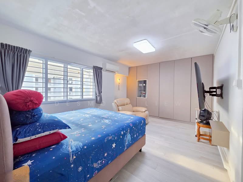 543 Pasir Ris Street 51, 543 Pasir Ris Street 51, 4 Bedrooms, 1,539 sqft, HDB Flat For Sale, by Desmond Liew, 500131035 - Bedroom - PropertyGuru.com.sg