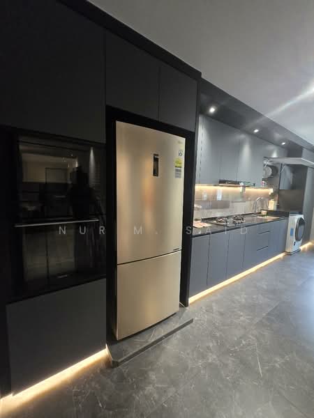 650B Jurong West Street 61, 650B Jurong West Street 61, 3 Bedrooms, 1,173 sqft, HDB Flat For Sale, by Nur M. Said, 500131065 - Kitchen - PropertyGuru.com.sg