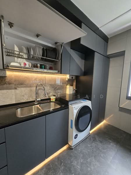 650B Jurong West Street 61, 650B Jurong West Street 61, 3 Bedrooms, 1,173 sqft, HDB Flat For Sale, by Nur M. Said, 500131065 - Kitchen - PropertyGuru.com.sg