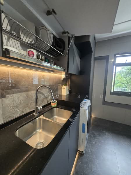 650B Jurong West Street 61, 650B Jurong West Street 61, 3 Bedrooms, 1,173 sqft, HDB Flat For Sale, by Nur M. Said, 500131065 - Kitchen - PropertyGuru.com.sg