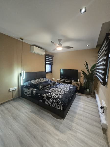 650B Jurong West Street 61, 650B Jurong West Street 61, 3 Bedrooms, 1,173 sqft, HDB Flat For Sale, by Nur M. Said, 500131065 - Master Bedroom - PropertyGuru.com.sg