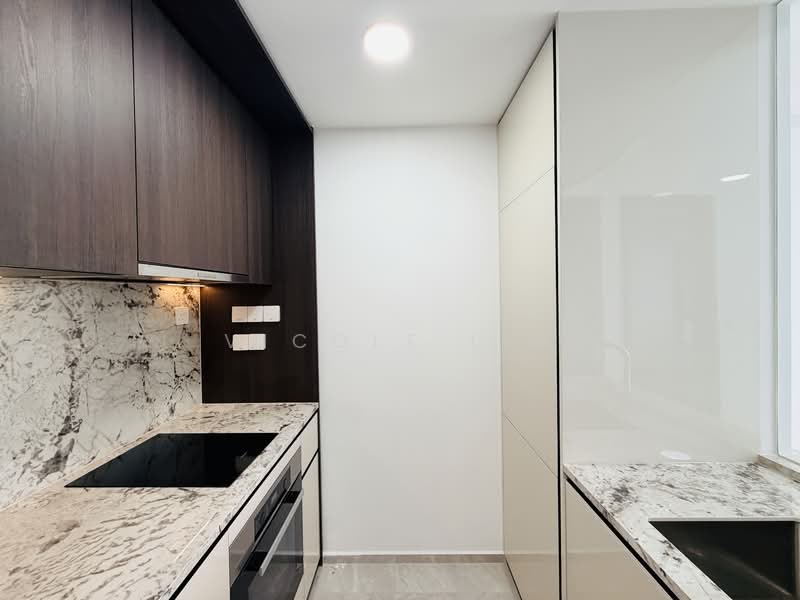 Tembusu Grand, 92 Jalan Tembusu, 2 Bedrooms, 667 sqft, Condominium For Rent, by Vicole Lim, 500131082 - Kitchen - PropertyGuru.com.sg
