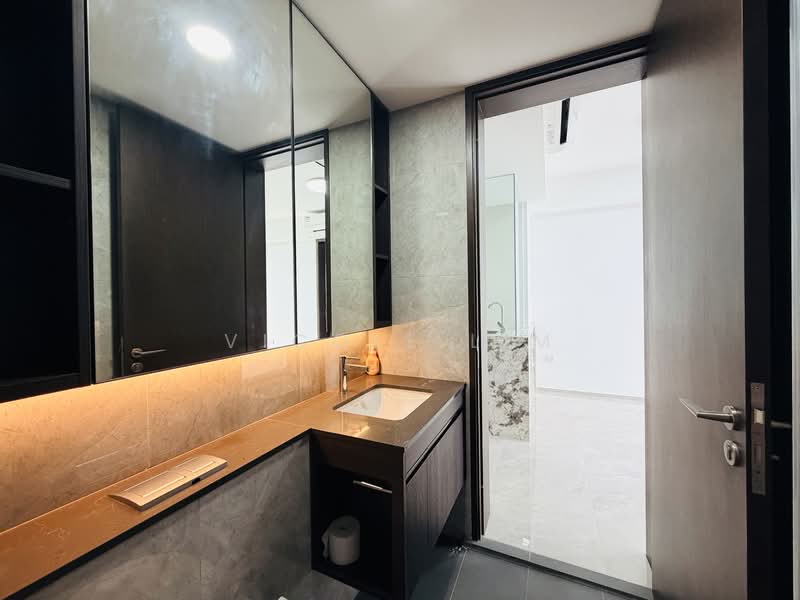 Tembusu Grand, 92 Jalan Tembusu, 2 Bedrooms, 667 sqft, Condominium For Rent, by Vicole Lim, 500131082 - Bathroom - PropertyGuru.com.sg