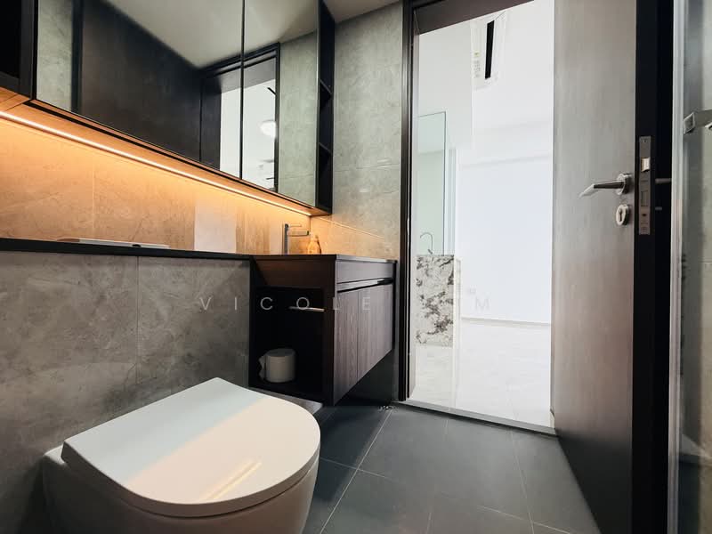 Tembusu Grand, 92 Jalan Tembusu, 2 Bedrooms, 667 sqft, Condominium For Rent, by Vicole Lim, 500131082 - Bathroom - PropertyGuru.com.sg