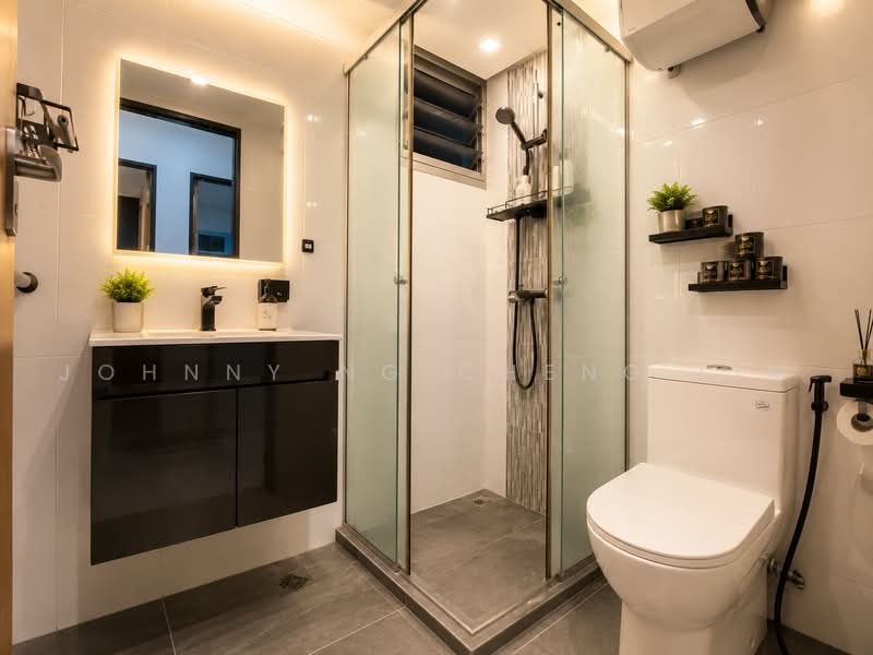 95B Henderson Road, 95B Henderson Road, 3 Bedrooms, 893 sqft, HDB Flat For Sale, by Johnny Ng Cheng Lim, 500131099 - Bathroom - PropertyGuru.com.sg