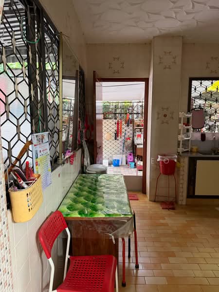 32A Lowland road, 32A LOWLAND ROAD, 4 Bedrooms, 4,000 sqft, Semi-Detached House For Rent, by Jesman Yeo, 500131116 - PropertyGuru.com.sg